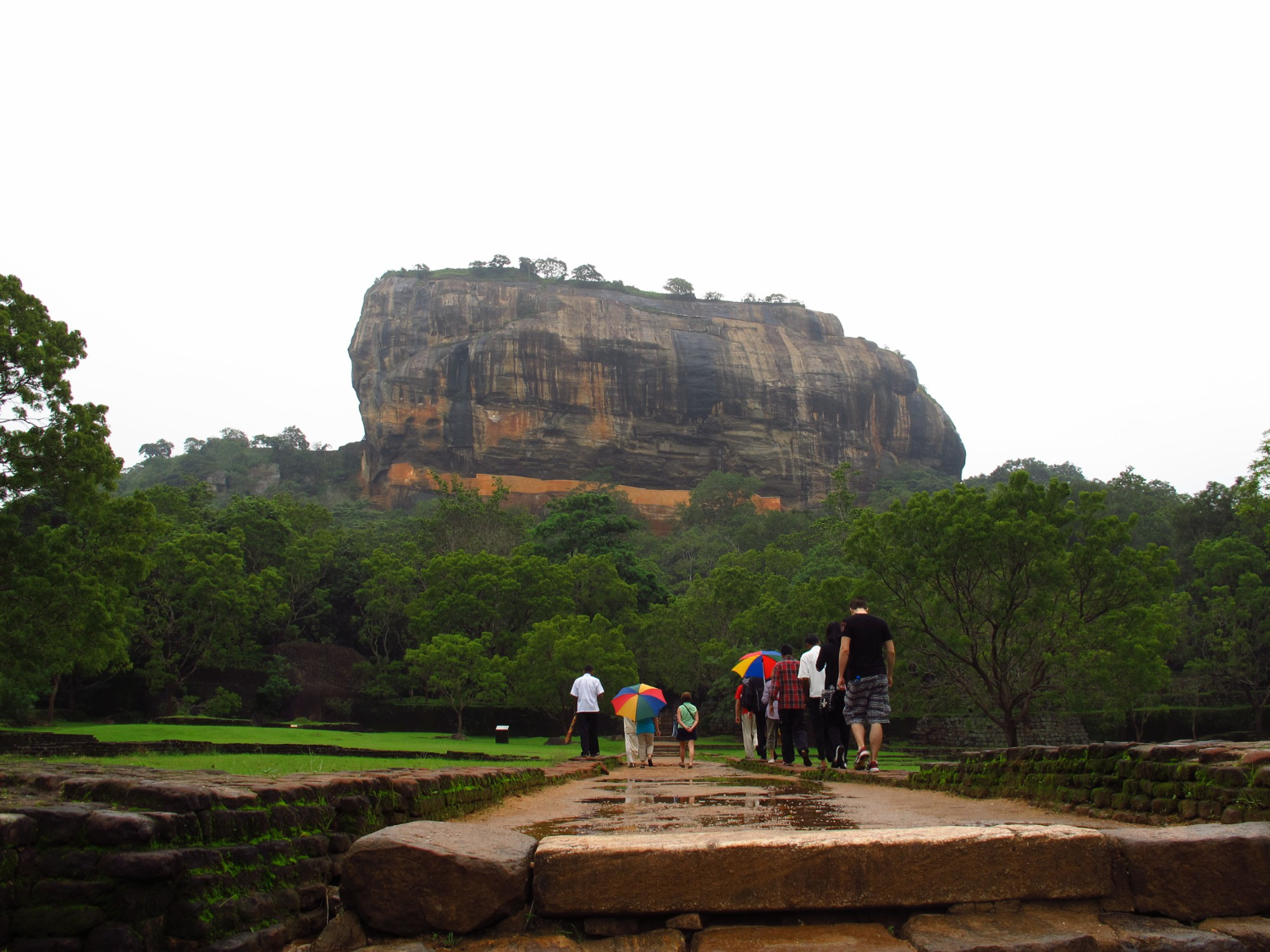 GOLDEN TRIANGLE & CULTURAL TREASURES